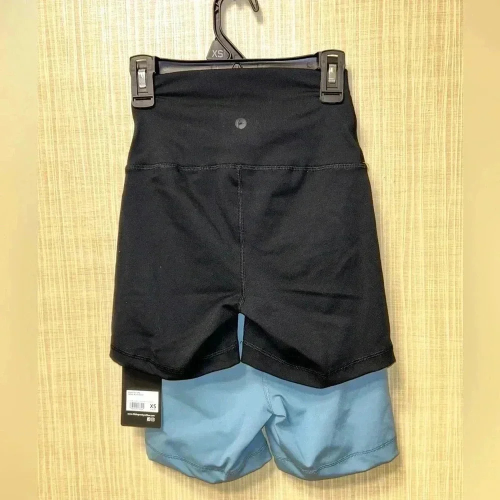 Set of 2 NWTS 90 Degree By REFLEX Interlock Everyday 5” Shorts. Women’s Size XS - Picture 3 of 7